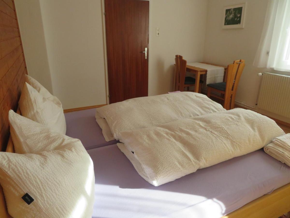 Haus Irmi Bed & Breakfast Кнителфелд Екстериор снимка